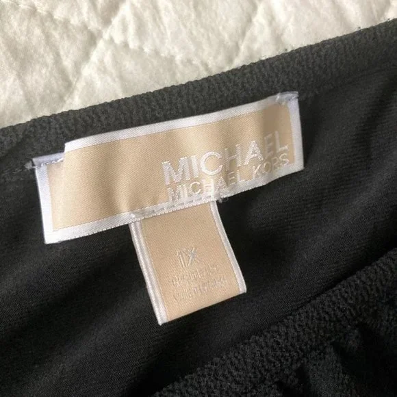 Michael Kors Plus Size Black Crepe Dress Top - Picture 7 of 10